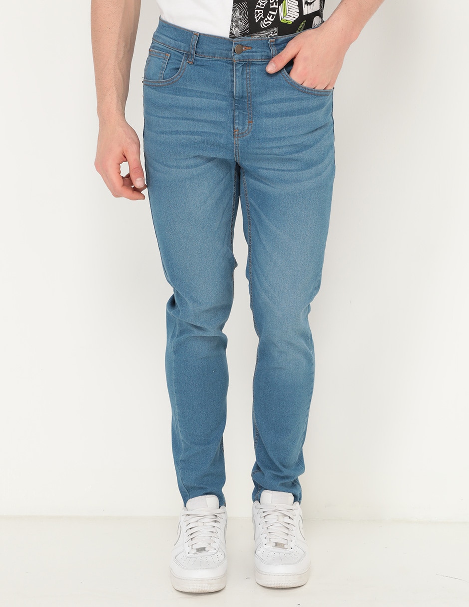 Jeans slim lavado sand blast para hombre 1
