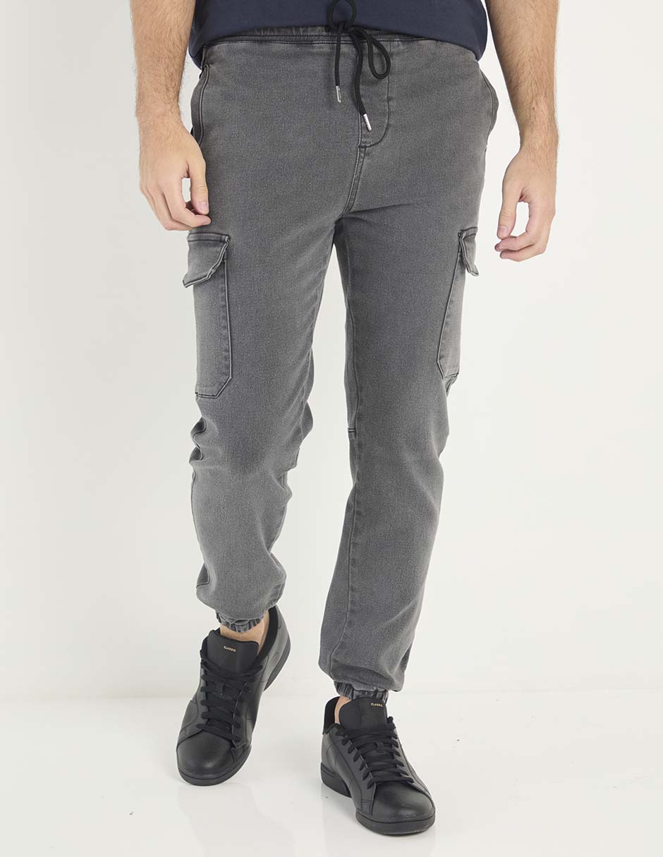 Jeans cargo slim para hombre 1