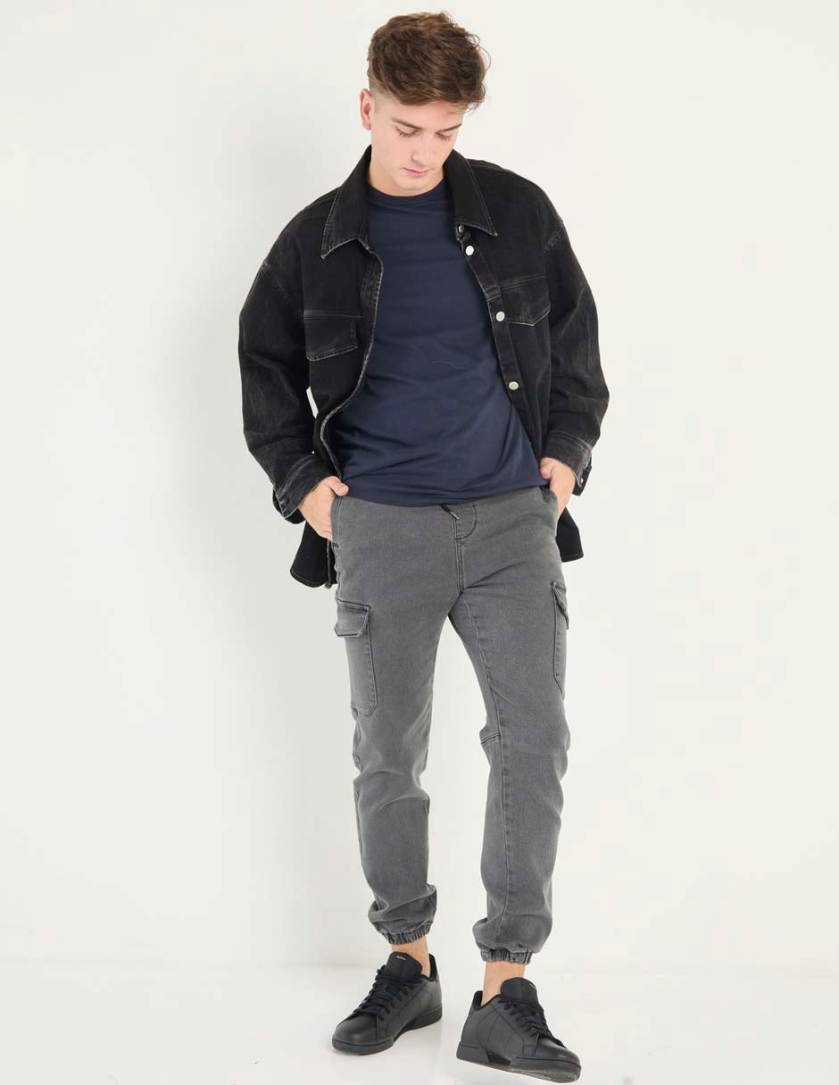 Jeans cargo slim para hombre 6