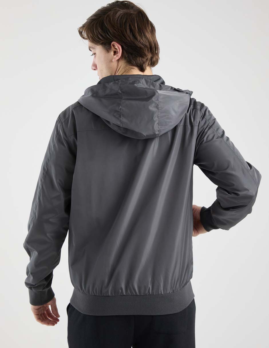 Chamarra casual non stop con capucha para hombre