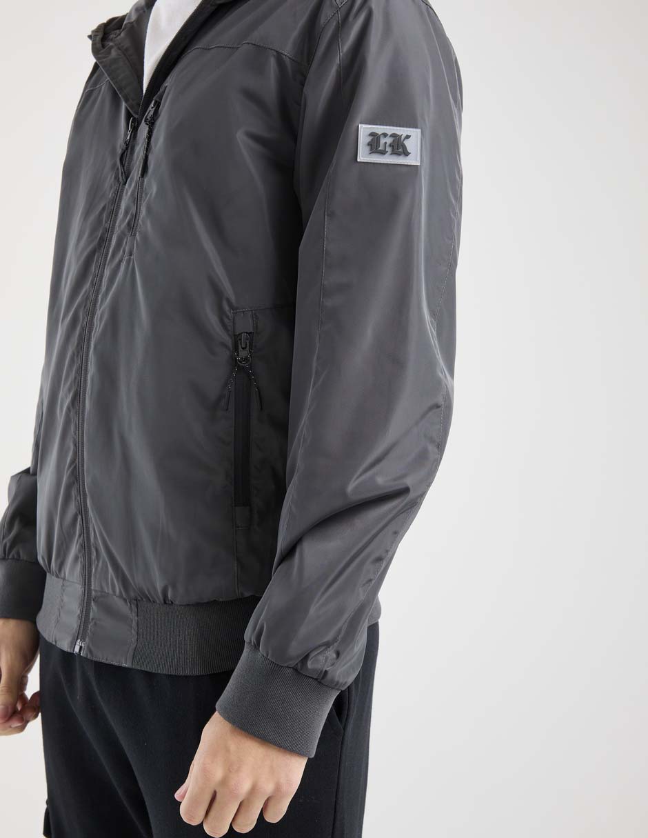 Chamarra casual non stop con capucha para hombre