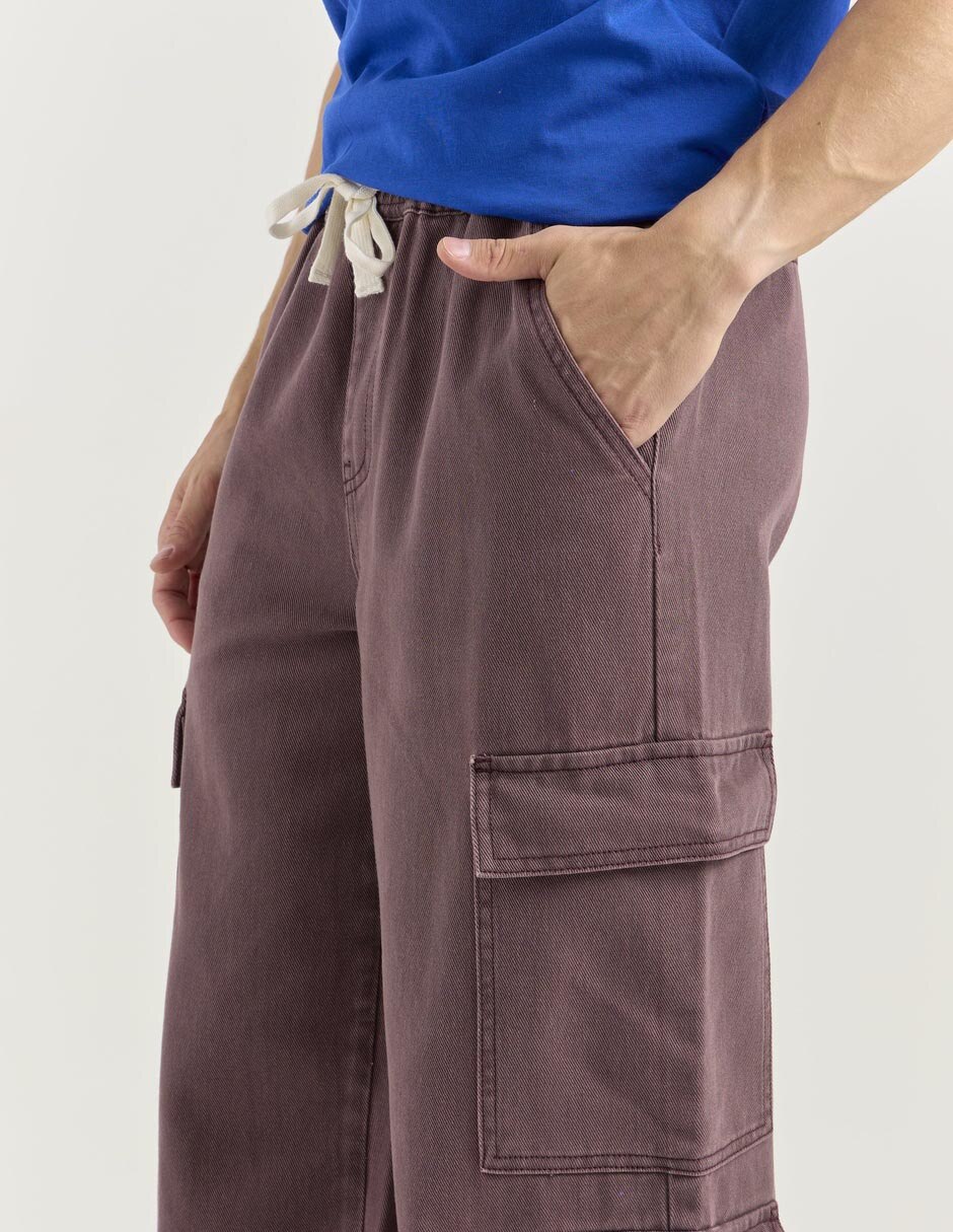 Jogger con bolsillos para hombre 4