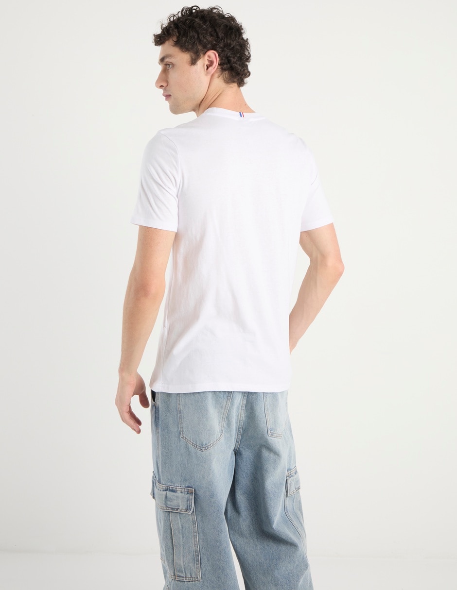 Playera cuello redondo para hombre 4