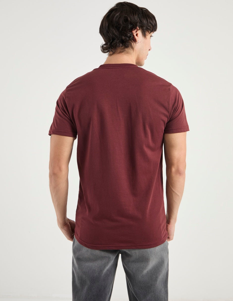 Playera cuello regular para hombre 6