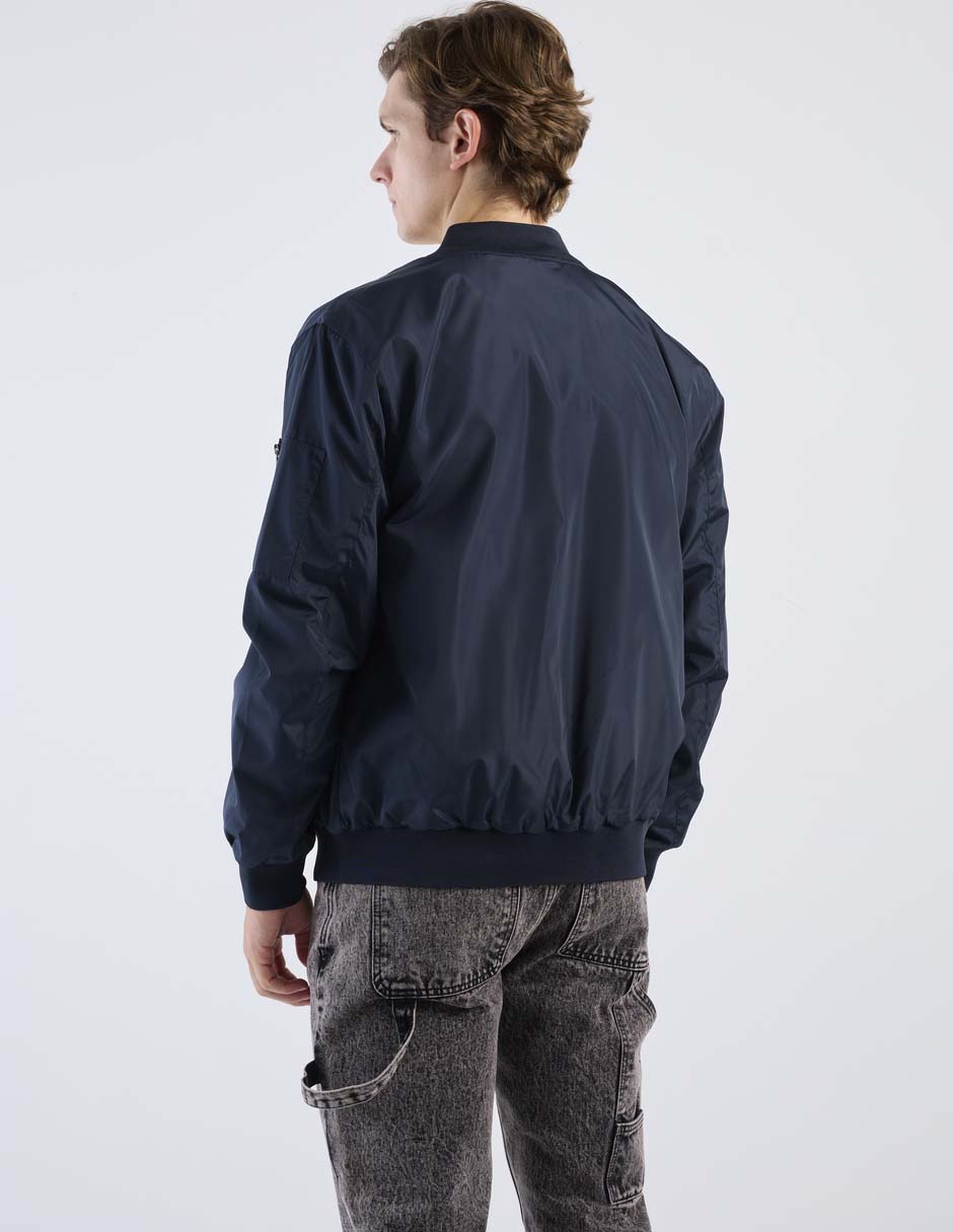 Chamarra bomber con bolsillos para hombre 6